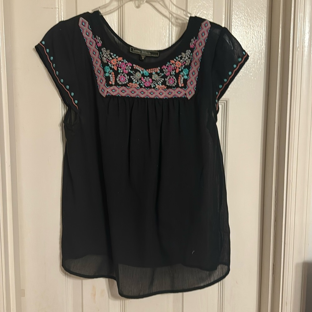 Black shirt